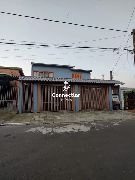 CASA AMPLA EM GRAVATAÍ: 1ª foto da galeria de imagens do imóvel