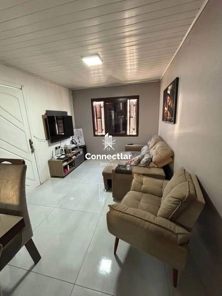 Casa à venda com 2 dormitórios e ótima localização: 4ª foto da galeria de imagens do imóvel