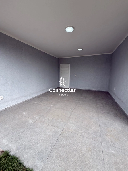 Casa Moderna com 3 Dormitórios e Acabamentos de Alto Padrão: 2ª foto da galeria de imagens do imóvel