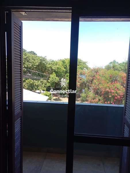 Casa com 2 Quartos e Galpão Comercial em Terreno 18x13: 2ª foto da galeria de imagens do imóvel