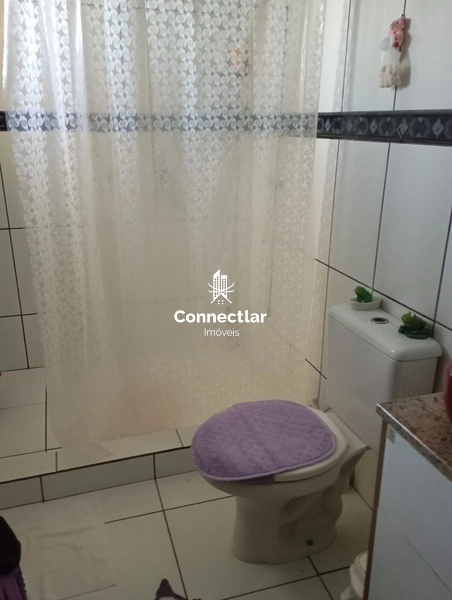 Casa com 2 Quartos e Galpão Comercial em Terreno 18x13: 6ª foto da galeria de imagens do imóvel