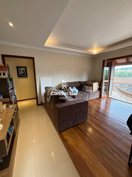 Casa ampla com 3 dormitórios, suíte e excelente padrão construtivo: 5ª foto da galeria de imagens do imóvel