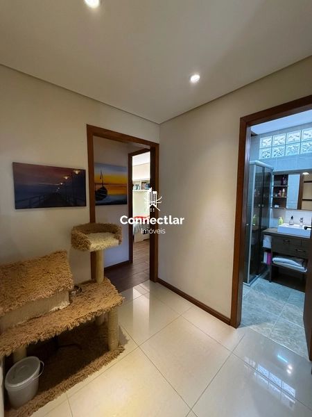 Casa ampla com 3 dormitórios, suíte e excelente padrão construtivo: 14ª foto da galeria de imagens do imóvel