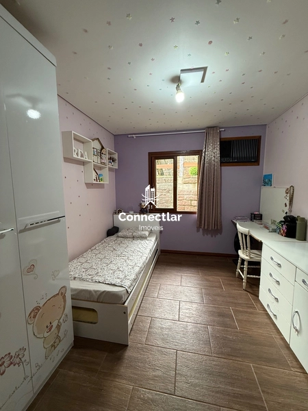 Casa ampla com 3 dormitórios, suíte e excelente padrão construtivo: 16ª foto da galeria de imagens do imóvel