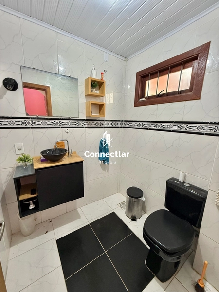 Casa com 3 dormitórios, suíte com closet e piscina: 13ª foto da galeria de imagens do imóvel