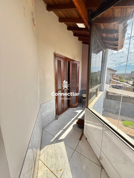 Casa com 3 dormitórios, suíte com closet e piscina: 34ª foto da galeria de imagens do imóvel