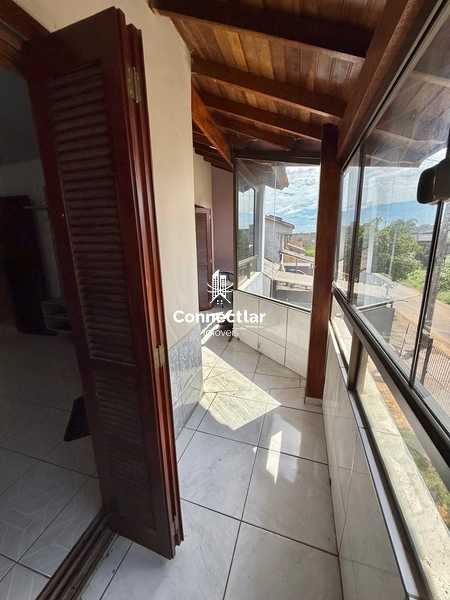 Casa com 3 dormitórios, suíte com closet e piscina: 32ª foto da galeria de imagens do imóvel