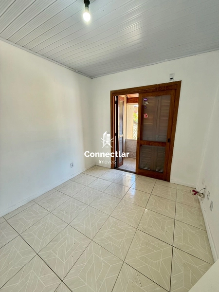 Casa com 3 dormitórios, suíte com closet e piscina: 21ª foto da galeria de imagens do imóvel