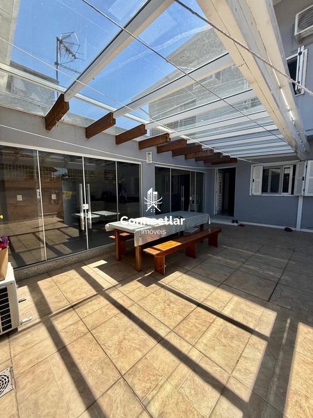 Imóvel exclusivo com duas casas e espaço gourmet integrado: 9ª foto da galeria de imagens do imóvel