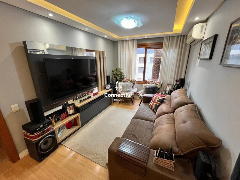 Apartamento no Petrópolis com 2 Dorm e Escritório