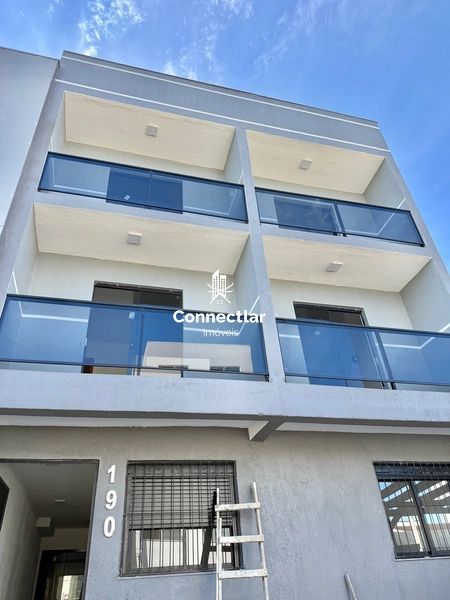 Apartamento de 1 Dormitório com Sacada no Porto Verde