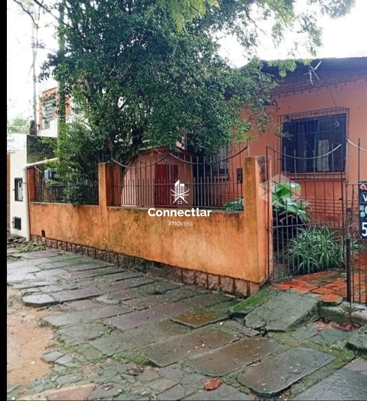 CASA 3 DORMITÓRIOS PARTENON