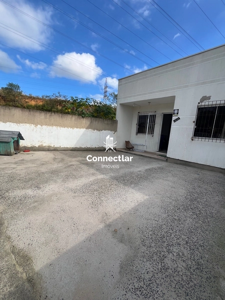 Casa 1 dormitório com amplo pátio no Porto Verde: 2ª foto da galeria de imagens do imóvel