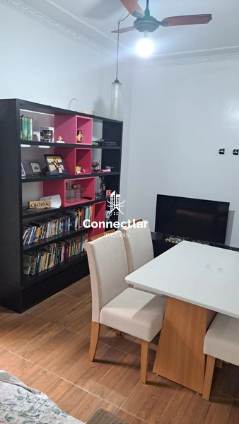 Apartamento térreo com 2 dormitórios no Centro: 4ª foto da galeria de imagens do imóvel