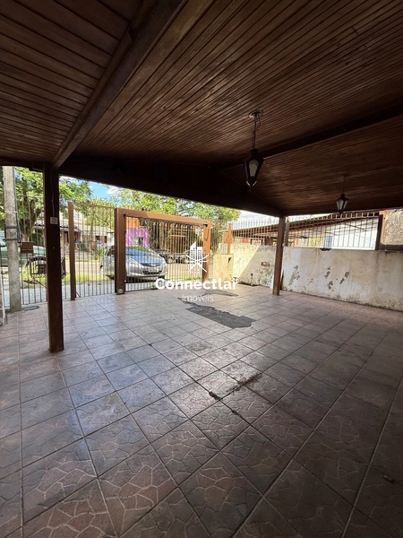 Terreno com 2 casas em excelente localização: 3ª foto da galeria de imagens do imóvel