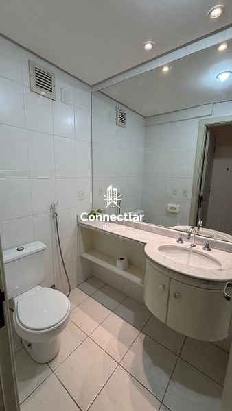 LINDO APARTAMENTO COM VISTA PRO GUAÍBA: 19ª foto da galeria de imagens do imóvel