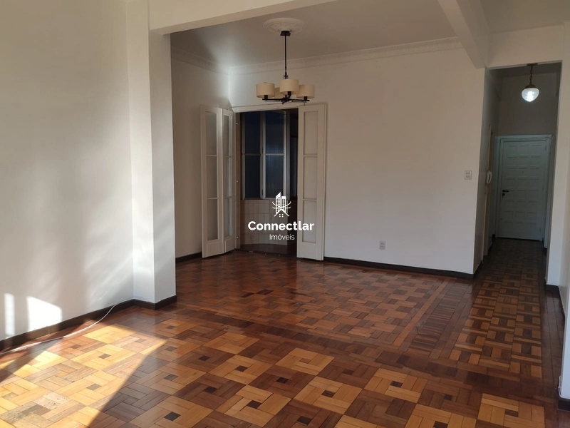 APARTAMENTO AMPLO PRÓXIMO CENTRO: 6ª foto da galeria de imagens do imóvel