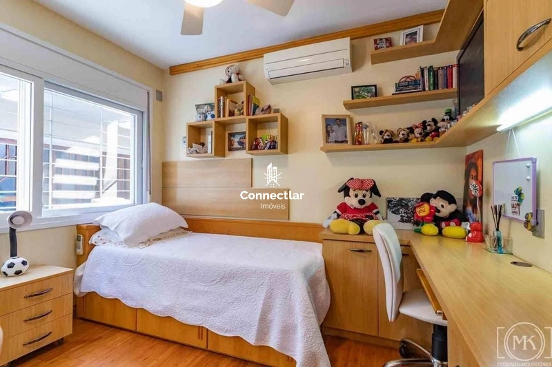 Casa com piscina e 4 dormitórios no Jardim Planalto: 16ª foto da galeria de imagens do imóvel