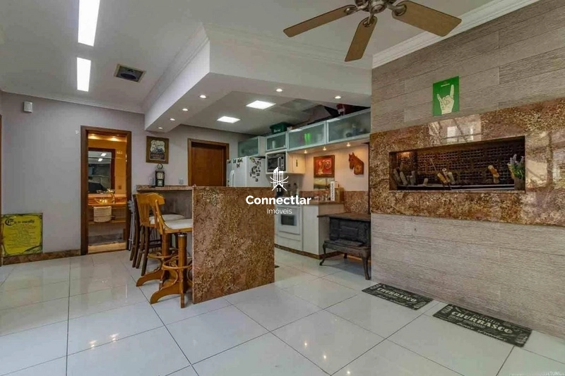 Casa com piscina e 4 dormitórios no Jardim Planalto: 3ª foto da galeria de imagens do imóvel