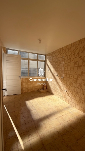 APARTAMENTO DE 3 DORMITÓRIOS NO BAIRRO PRAIA DE BELAS: 2ª foto da galeria de imagens do imóvel