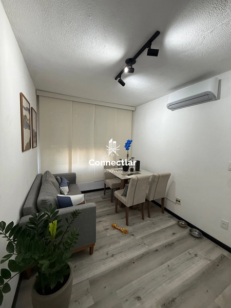 Apartamento reformado de 2 dormitórios no bairro Camaquã: 3ª foto da galeria de imagens do imóvel