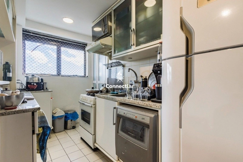 Apartamento semimobiliado com 2 dormitórios com sacada: 8ª foto da galeria de imagens do imóvel