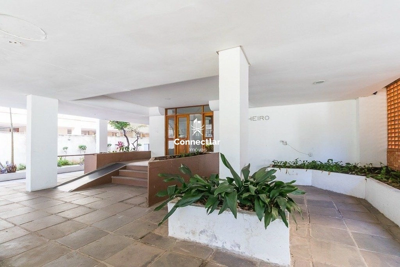 Apartamento de 2 Dormitórios com Sacada a venda no Petrópolis: 13ª foto da galeria de imagens do imóvel