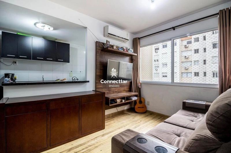 Apartamento semimobiliado de 3 dormitórios na Vila Ipiranga: 4ª foto da galeria de imagens do imóvel