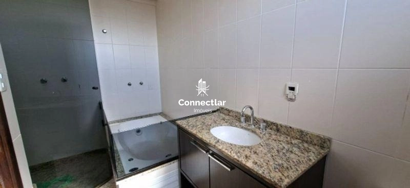 Amplo apartamento reformado com suíte e living para 3 ambientes: 12ª foto da galeria de imagens do imóvel