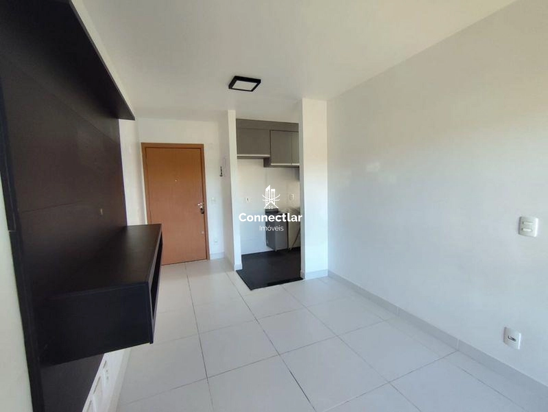 Apartamento de 2 dormitórios com sacada e churrasqueira: 2ª foto da galeria de imagens do imóvel