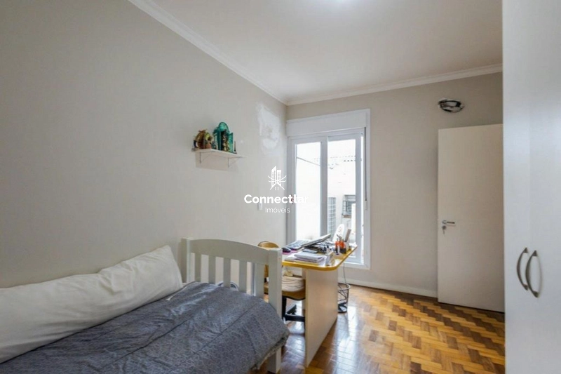 Apartamento de 2 dormitórios à venda no bairro São João – Porto Alegre: 3ª foto da galeria de imagens do imóvel