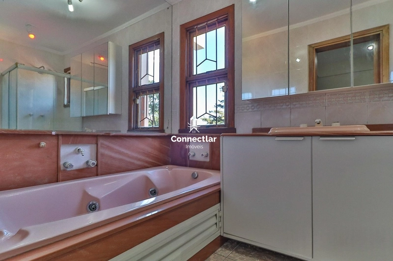 Casa ampla e exclusiva à venda no bairro Cristal: 13ª foto da galeria de imagens do imóvel