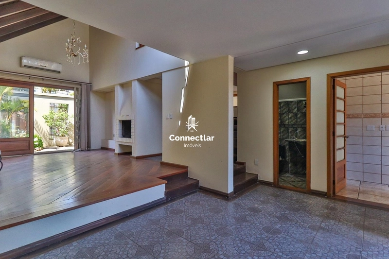 Casa ampla e exclusiva à venda no bairro Cristal: 5ª foto da galeria de imagens do imóvel