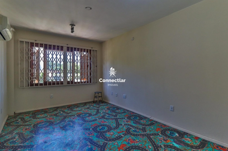 Casa ampla e exclusiva à venda no bairro Cristal: 19ª foto da galeria de imagens do imóvel