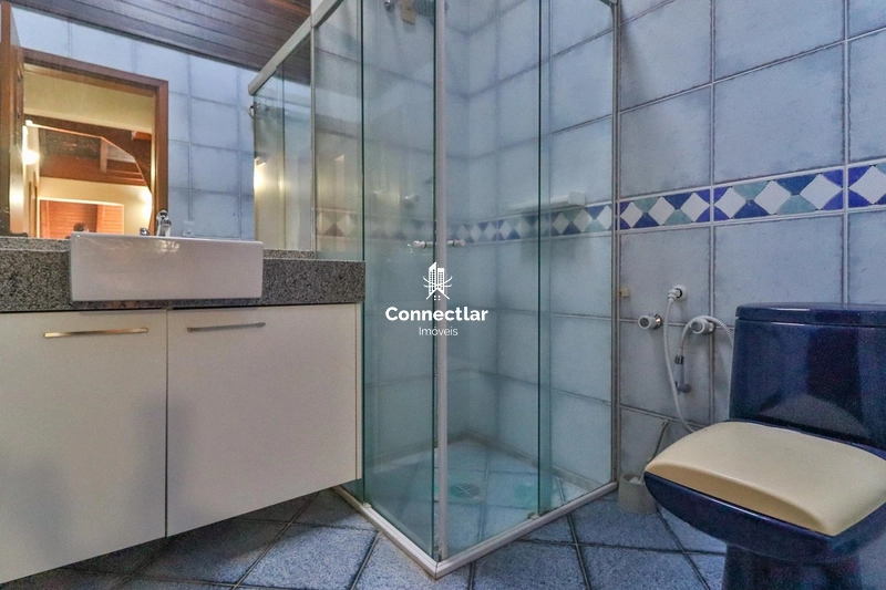 Casa ampla e exclusiva à venda no bairro Cristal: 17ª foto da galeria de imagens do imóvel