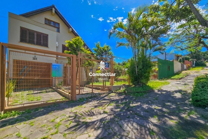 Casa ampla e exclusiva à venda no bairro Cristal: 1ª foto da galeria de imagens do imóvel