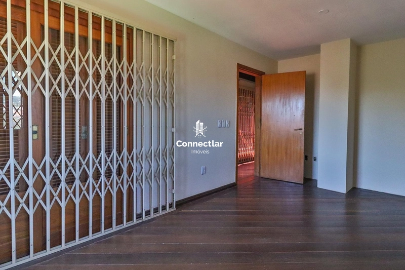 Casa ampla e exclusiva à venda no bairro Cristal: 11ª foto da galeria de imagens do imóvel