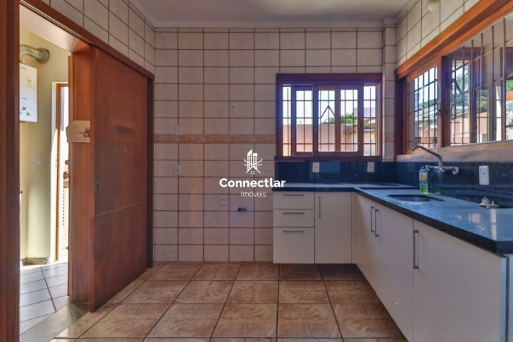 Casa ampla e exclusiva à venda no bairro Cristal: 9ª foto da galeria de imagens do imóvel