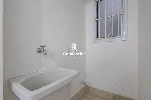 Apartamento 3 dormitórios reformado à venda no bairro Petrópolis: 16ª foto da galeria de imagens do imóvel