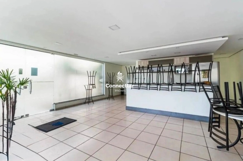 Apartamento de 2 dormitórios com vaga no bairro Glória: 3ª foto da galeria de imagens do imóvel