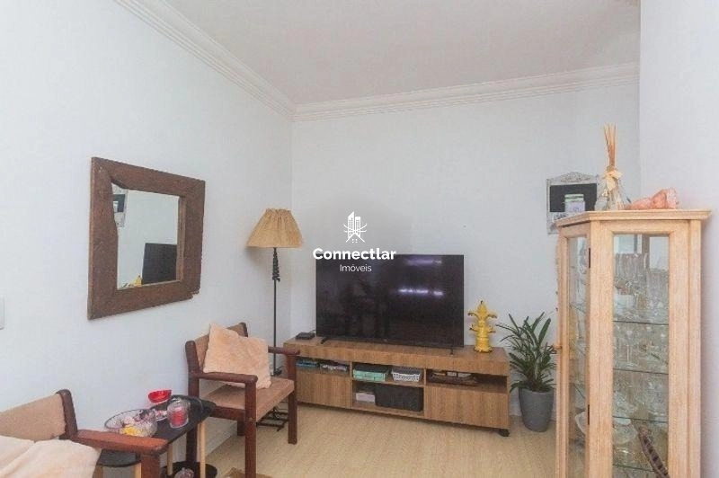 Apartamento de 2 dormitórios com vaga no bairro Glória: 1ª foto da galeria de imagens do imóvel