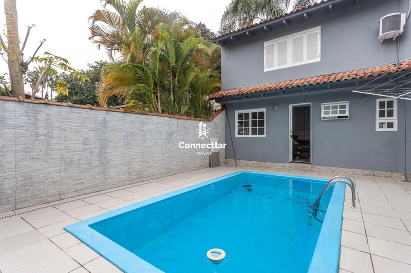 Casa à Venda com 4 Dormitórios, Suíte, Piscina e Espaço Gourmet: 23ª foto da galeria de imagens do imóvel