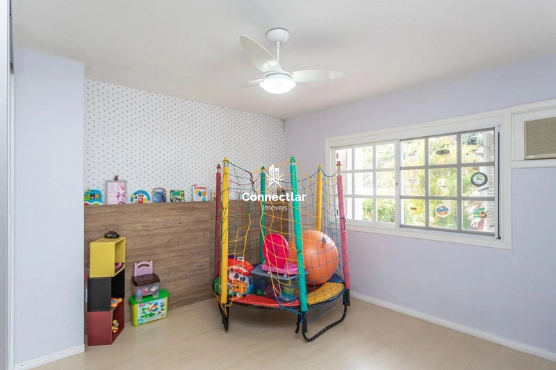 Casa à Venda com 4 Dormitórios, Suíte, Piscina e Espaço Gourmet: 16ª foto da galeria de imagens do imóvel