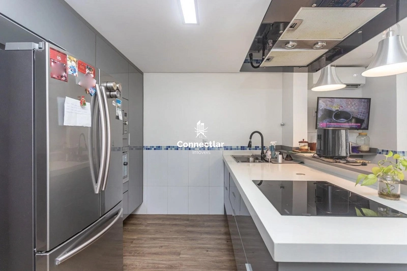 Casa à Venda com 4 Dormitórios, Suíte, Piscina e Espaço Gourmet: 9ª foto da galeria de imagens do imóvel