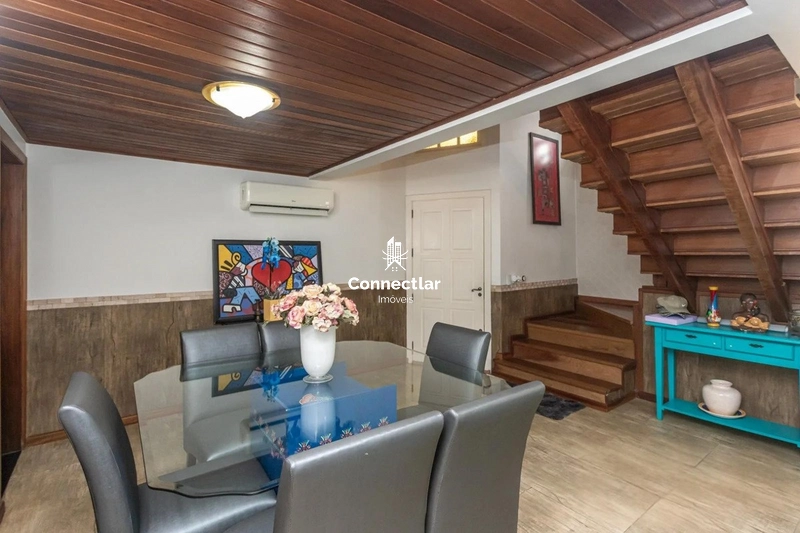Casa à Venda com 4 Dormitórios, Suíte, Piscina e Espaço Gourmet: 5ª foto da galeria de imagens do imóvel