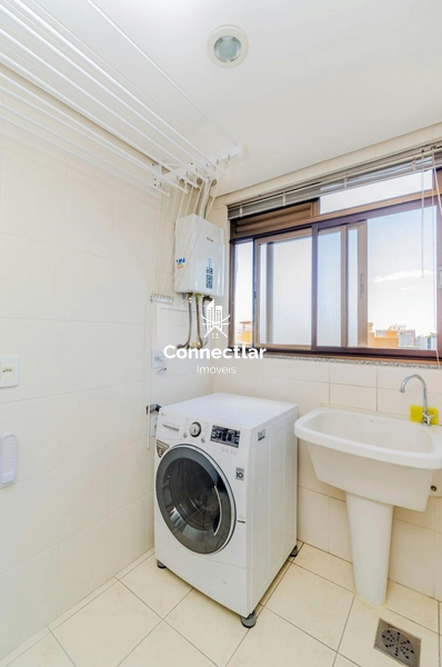 Apartamento em andar alto com vista para o Guaíba no Edifício The Sun: 17ª foto da galeria de imagens do imóvel