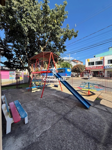 Apartamento espaçoso de 2 dormitórios no Parque dos Maias: 17ª foto da galeria de imagens do imóvel