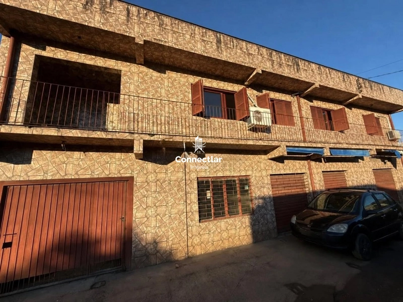 Casa com Ponto Comercial à Venda – Santa Isabel, Viamão