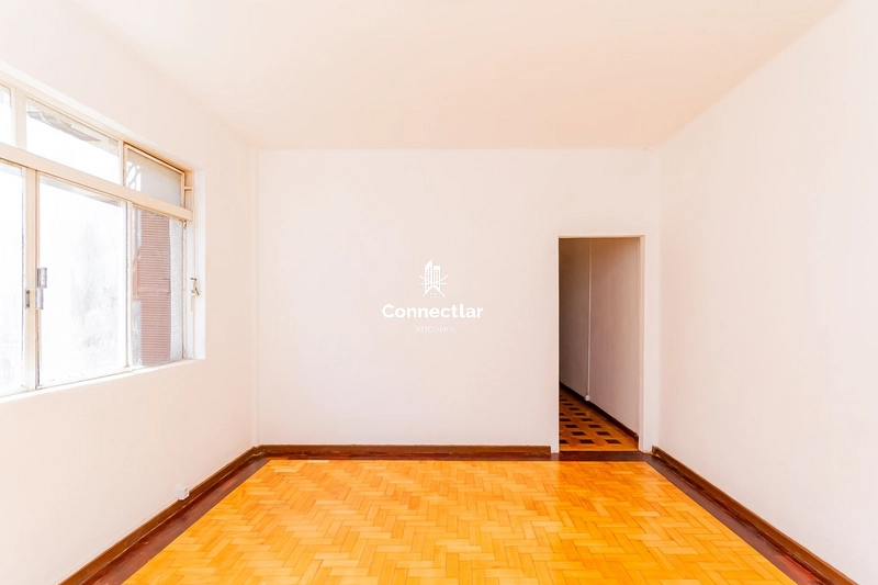 Apartamento de 2 dormitórios com sacada no Centro Histórico: 7ª foto da galeria de imagens do imóvel