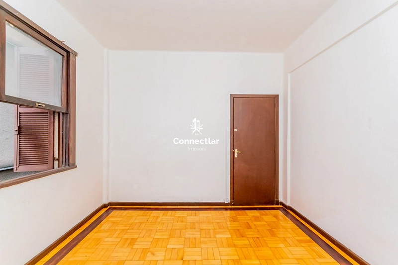 Apartamento de 2 dormitórios com sacada no Centro Histórico: 31ª foto da galeria de imagens do imóvel